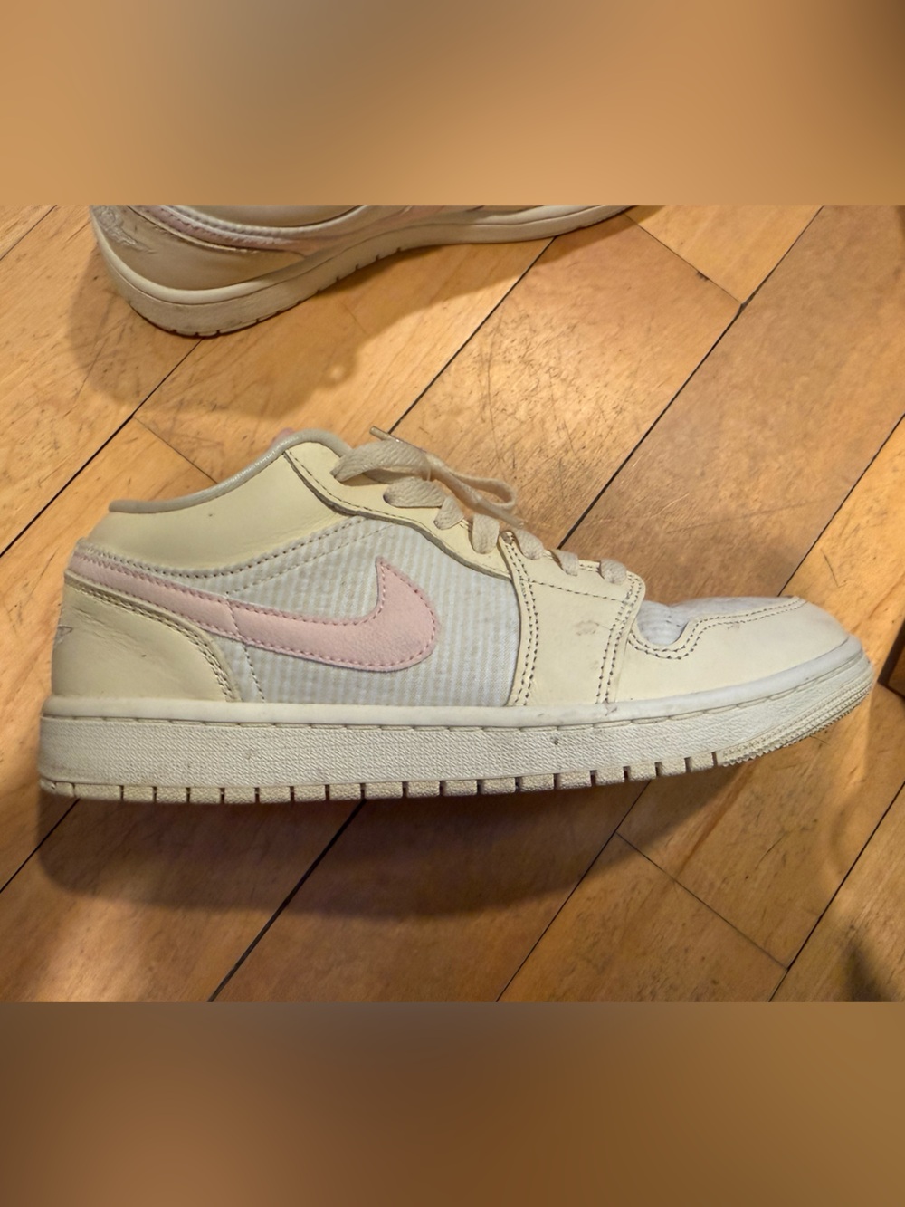 Air Jordan 1 Low SE Cream and Light Pink Low-Top Sneaker